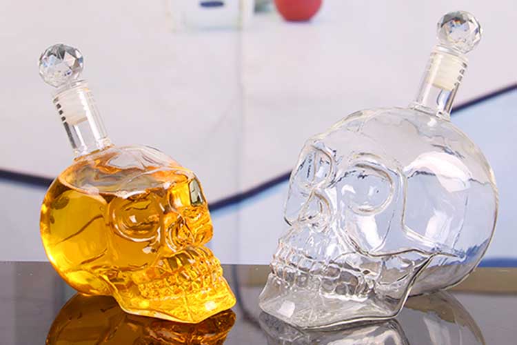 Skull decanter