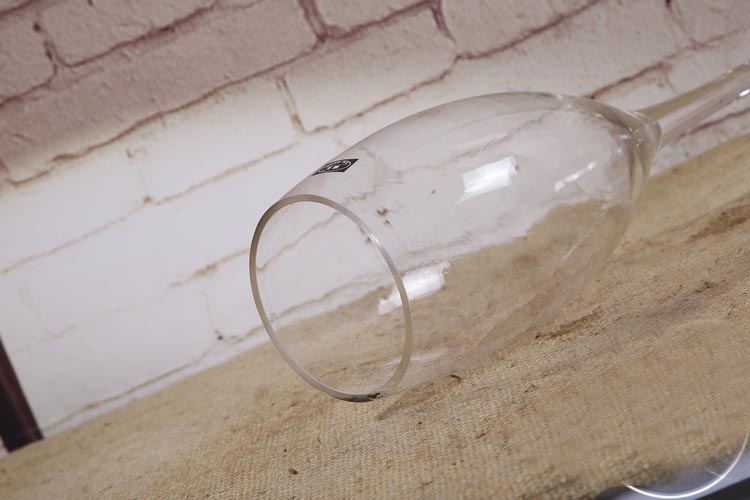 large drinking glasses drinkware