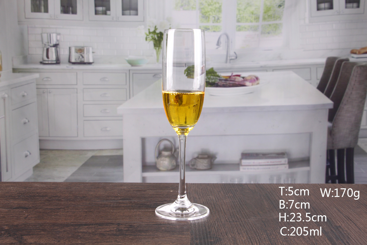 Inexpensive champagne flutes