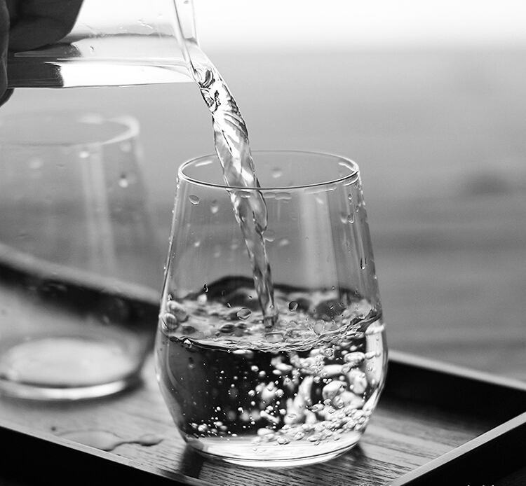 Why drink with a glass cup of water? 