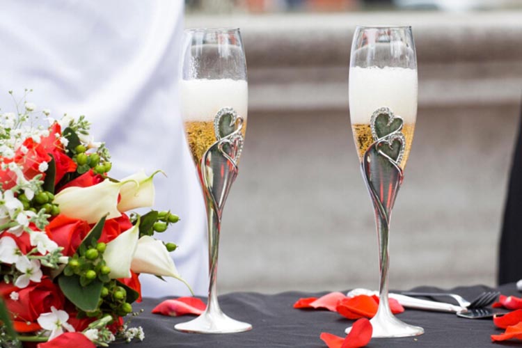 Toasting Flutes Wedding