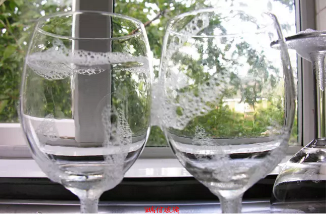 Do you know how to clean the goblet?