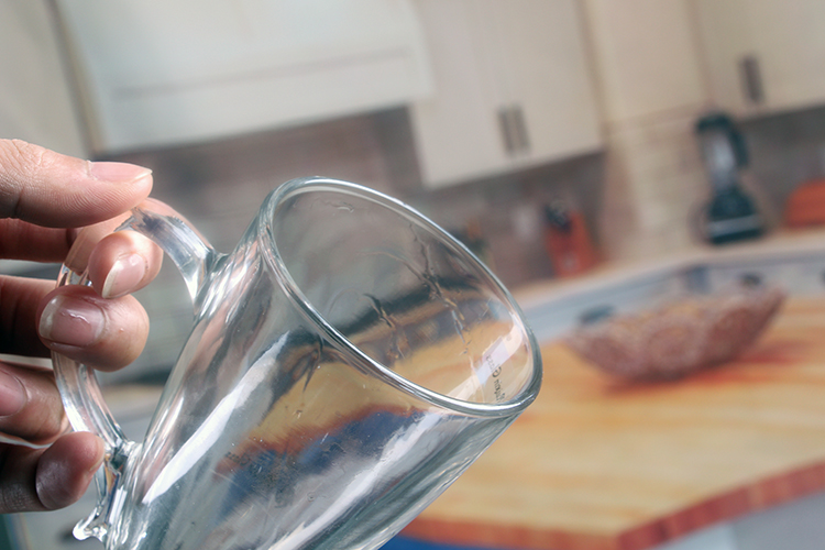 Unique beer mug with handle