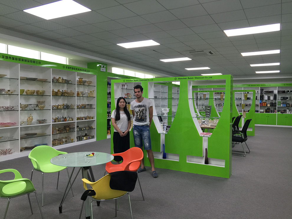 glass bottles manufacturers