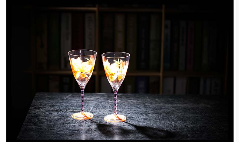 hand painted wine glass 