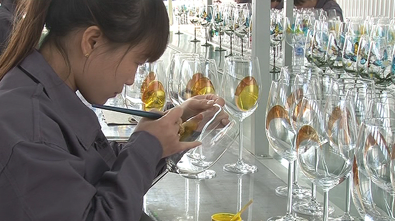 china glassware factorys,china glassware manufacturers,professional glassware manufacturing enterprise