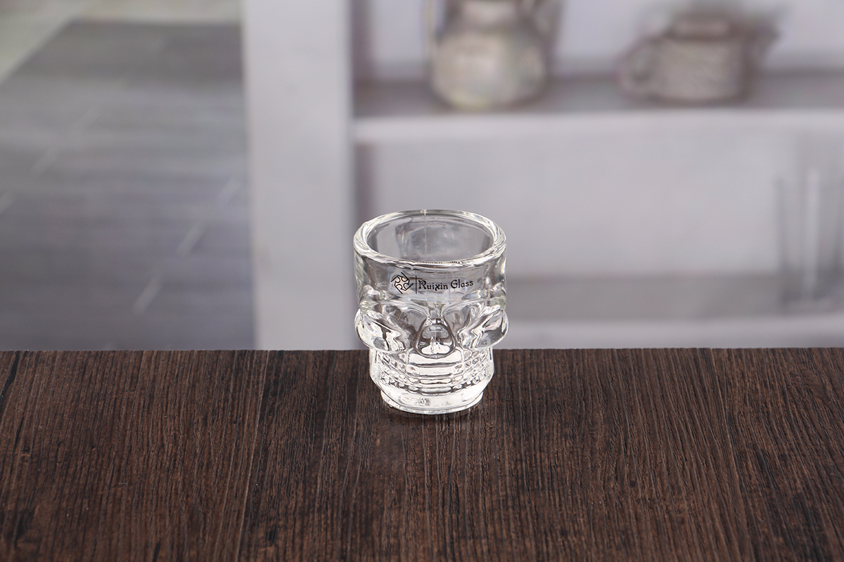 Skull Shot Glass Set