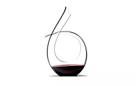 how to choose a wine decanter