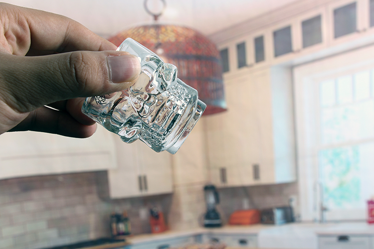 Bar skull shot glass