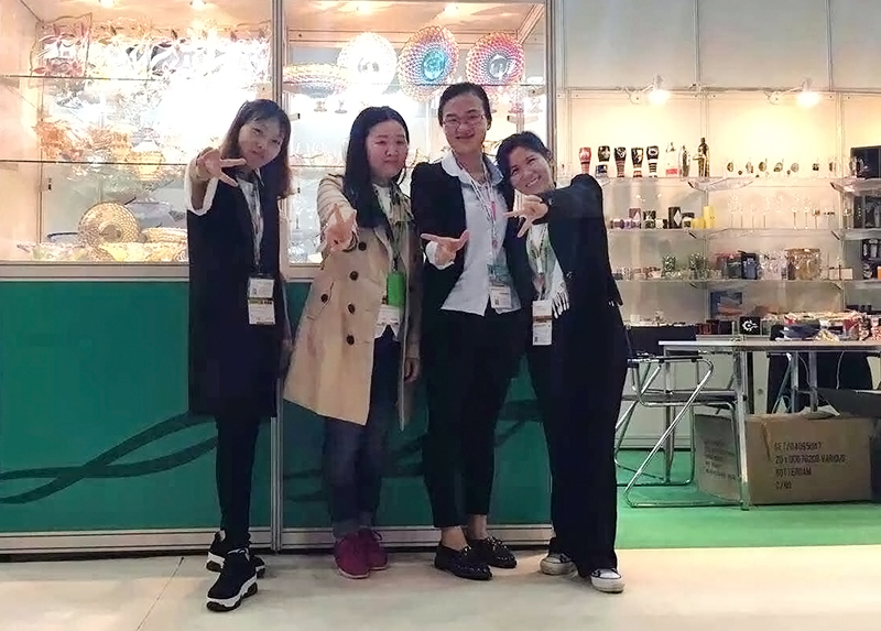 Devam eden Hong Kong Fuarı çin cam tedarikçisi sergisi