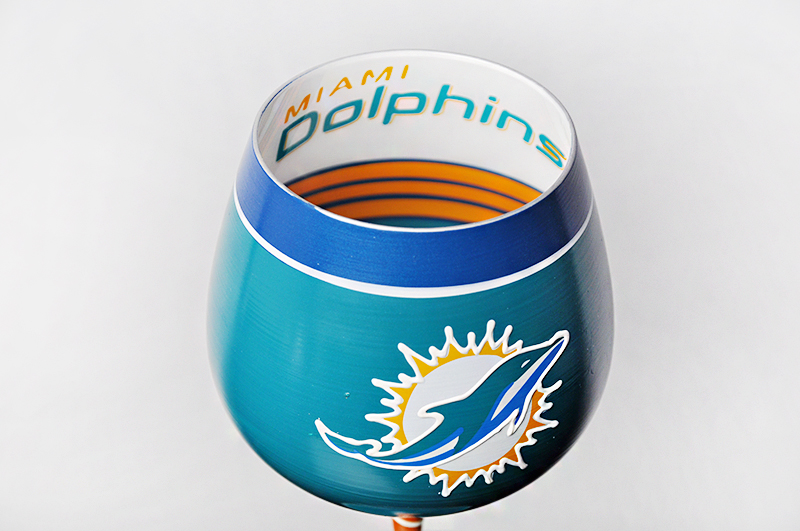 fournisseurs de verre de cristal d'or à la main