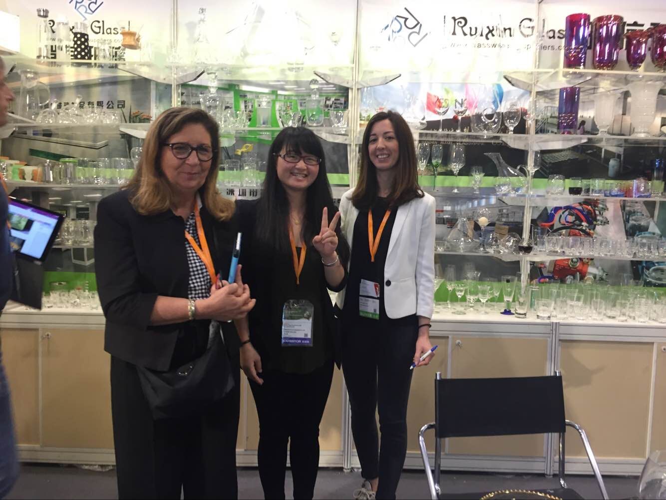 Ruixin Glass 2017 Hong Kong ev eşyaları fuarında