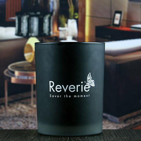 Bu işleme prosesleri sonrası cam mumluk