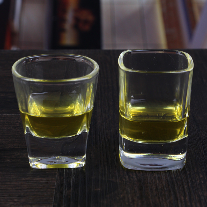 Ne tür bir şarabın atış camı var