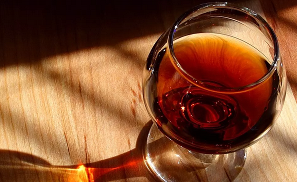 Weinig gezond verstand - Kan je rode wijn drinken als je zwanger bent?