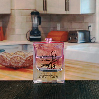 Дешевые 85 мл толстым дном розового Термоаппликации флакон оптом