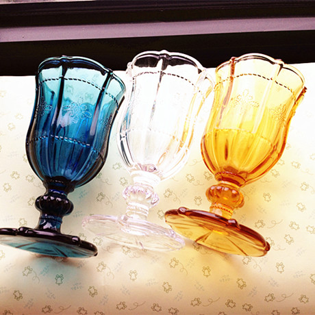 Rétro verres de champagne en verre coloré de flûtes à champagne