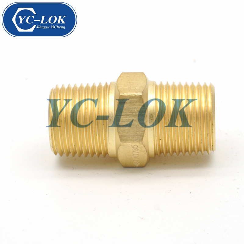 中国工厂黄铜NPT公头管适配器压缩配件