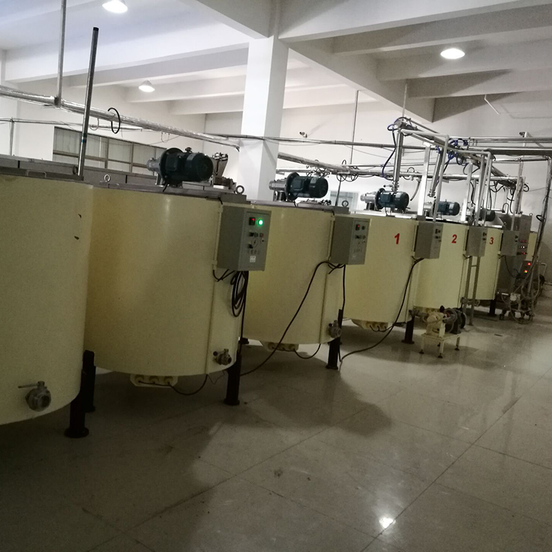 गर्म बिक्री चॉकलेट होल्डिंग टैंक, उच्च गुणवत्ता वाली चॉकलेट सिरप पकड़े हुए टैंक