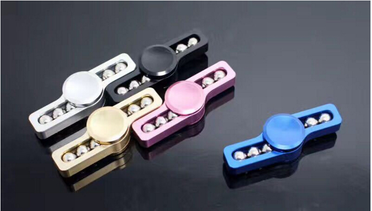 2017 New Bearings Finger Toy, stress reducer relieves ADHD Hand spinner toys