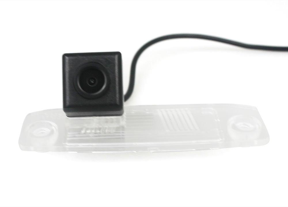 现代伊兰特后视摄像头