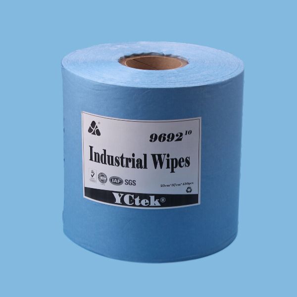 الصين مورد 55 ٪ Woodpulp 45 ٪ البوليستر محبوكة تنظيف لفة