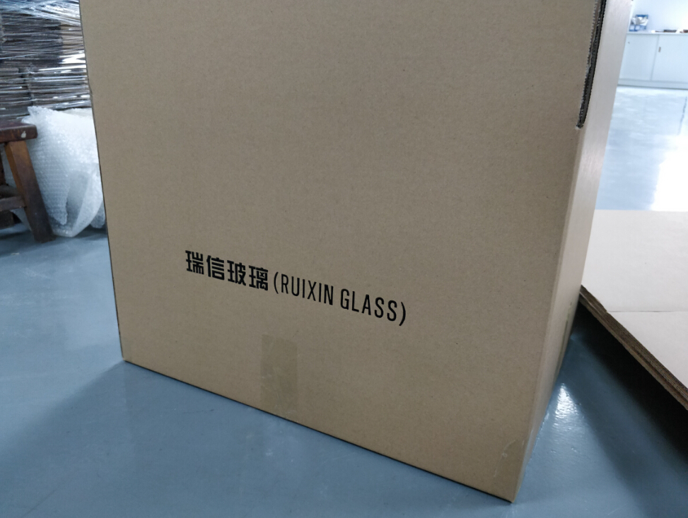 Prepare candle holder and glassware sample for exhibition 