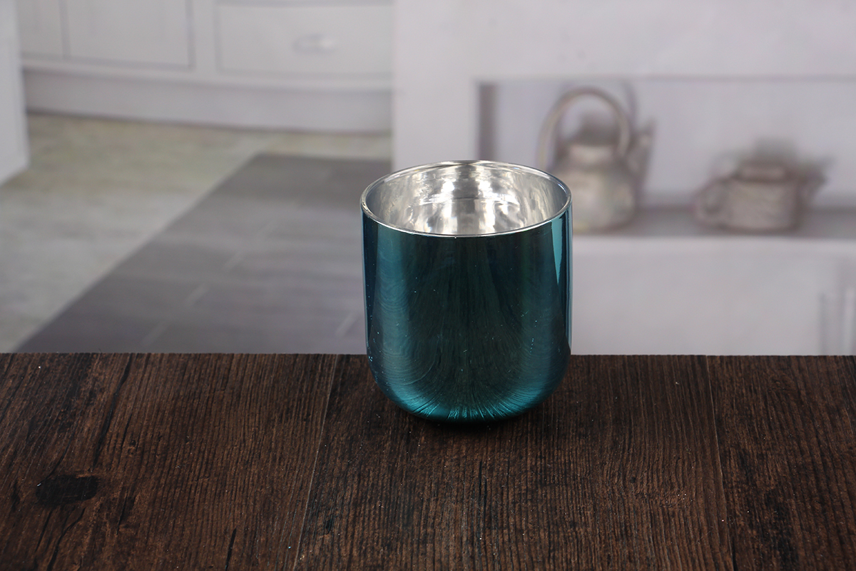 Decorative candle sets