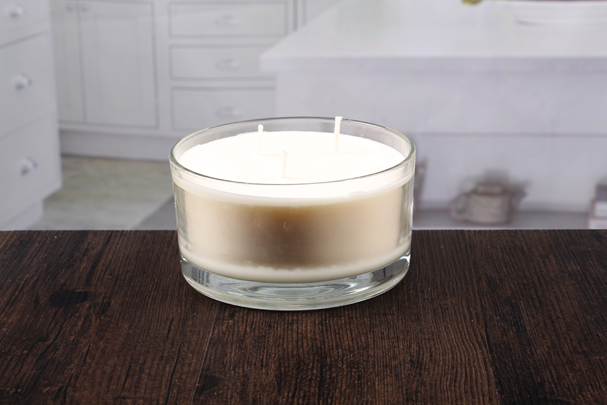 Bulk candlestick holders