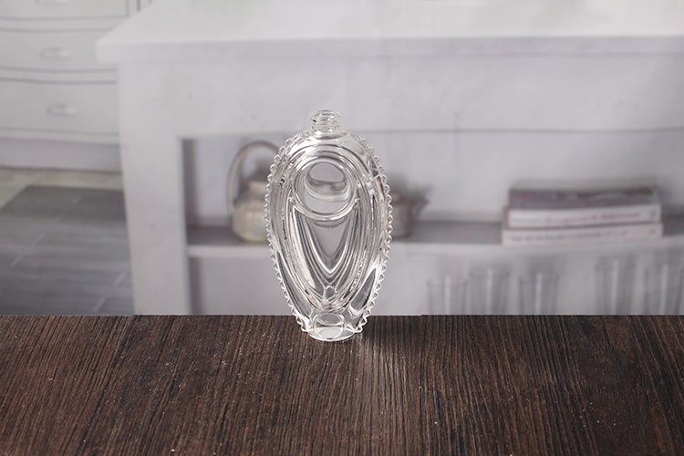 Perfume glass bottle