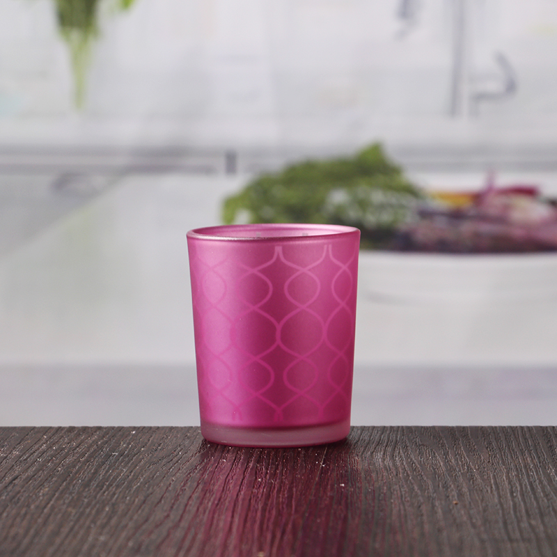 Red candle holder set