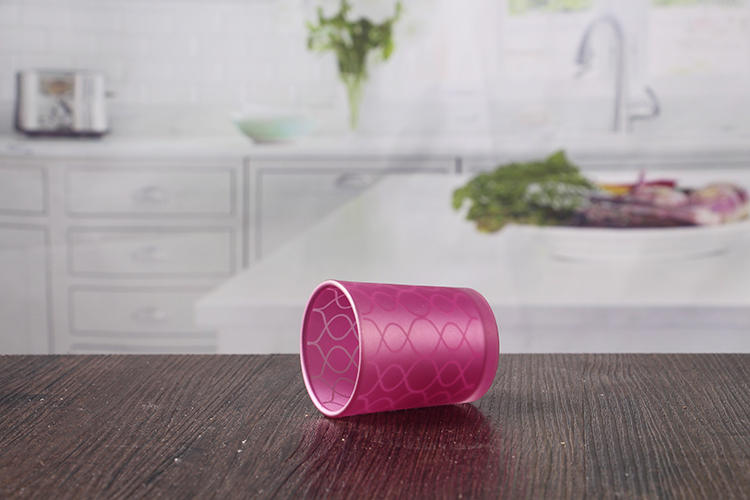 Red candle holder set