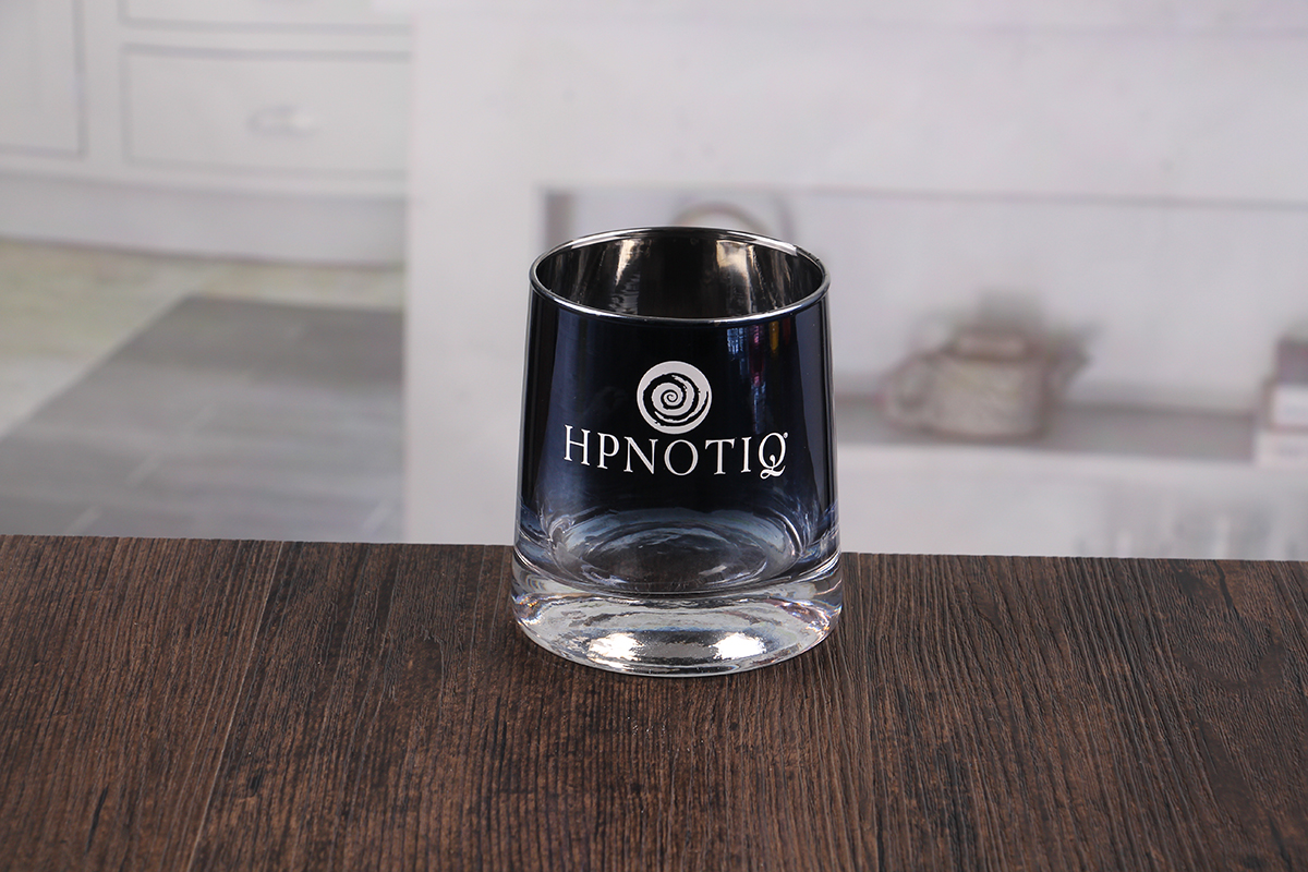 Modern hurricane candle holders