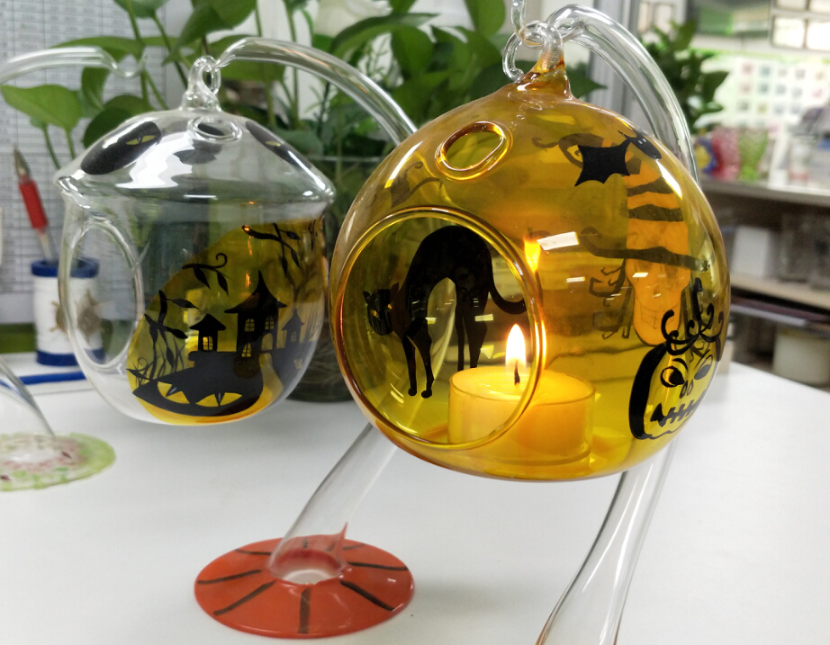 Halloween: We all have a candle holder to light - Halloween candle holders supplier