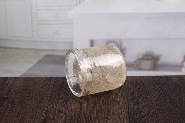 Dinner table candle holders