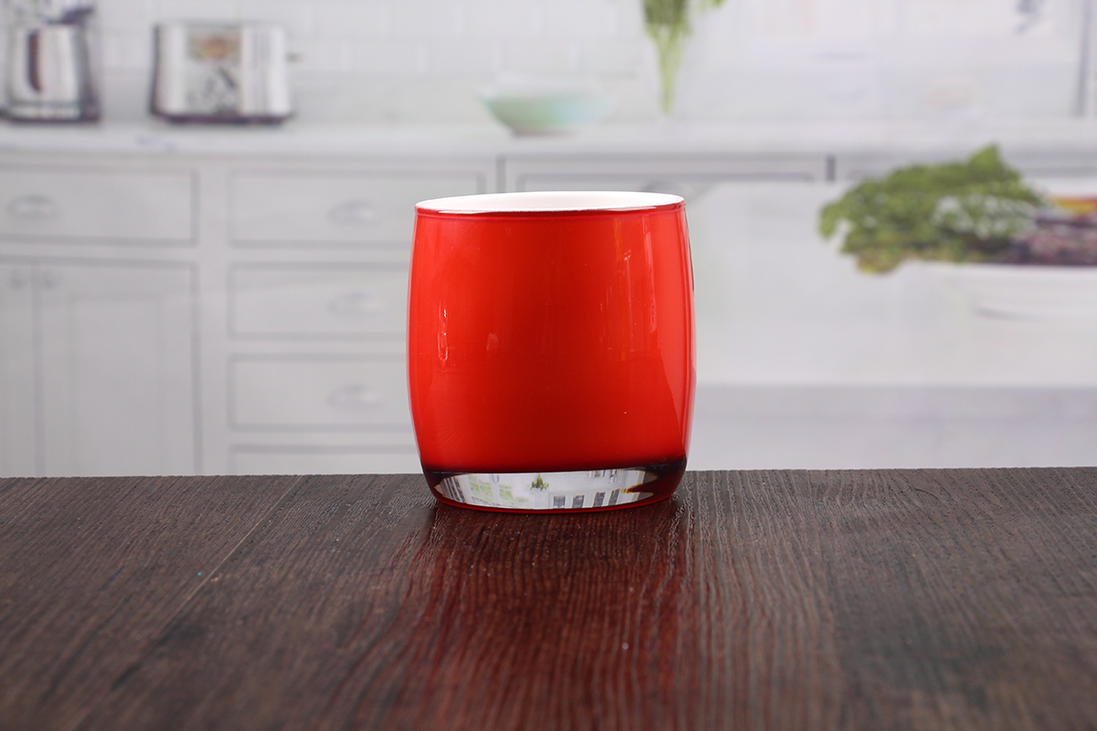 Pretty candle holder