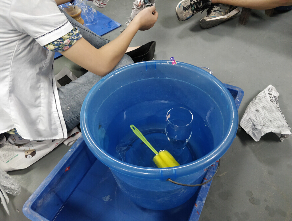 Prepare candle holder and glassware sample for exhibition 