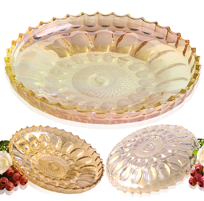 Yellow glass dish