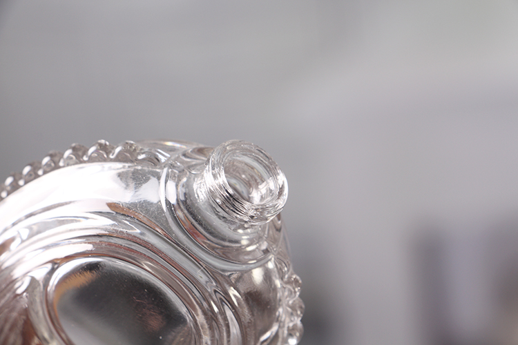 Perfume glass bottle