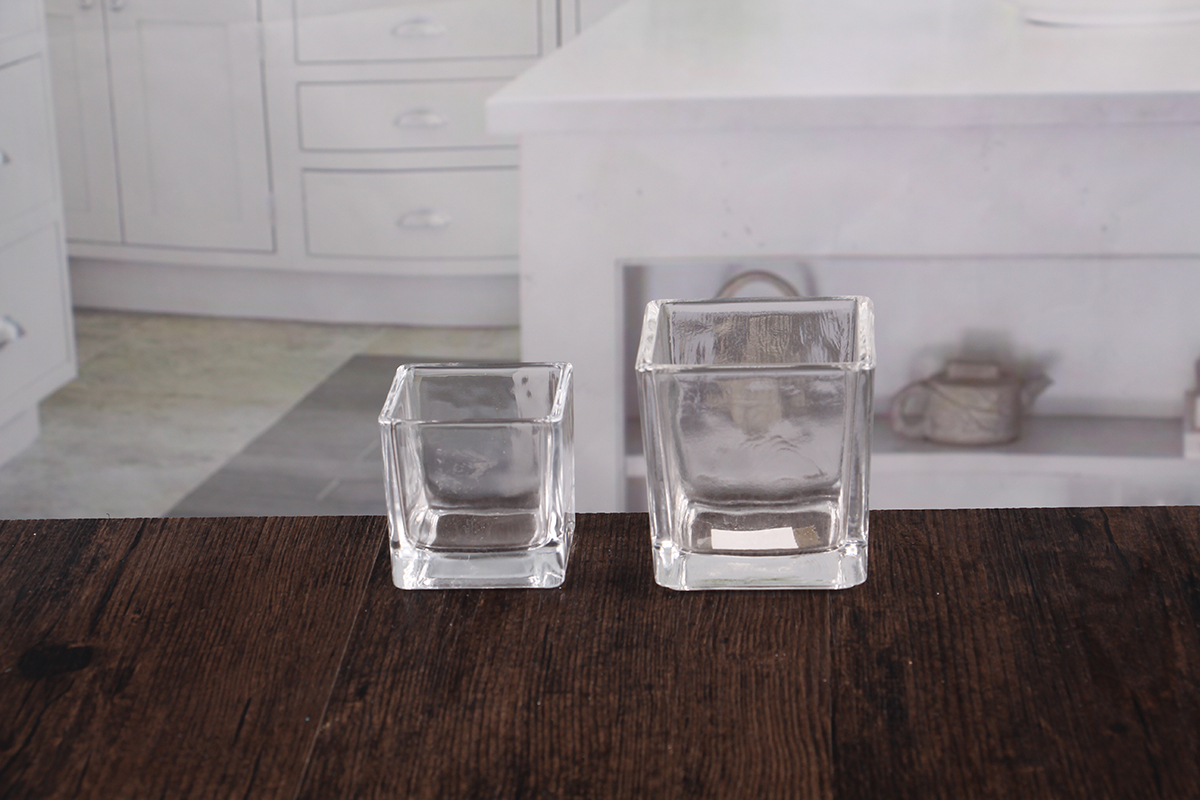 Crystal candle holder