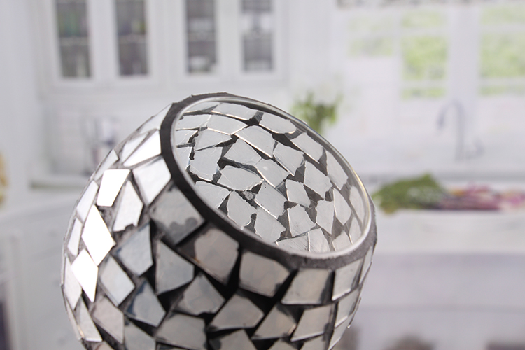 Mosaic candle holder set