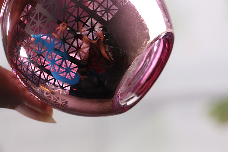 Small votive holders