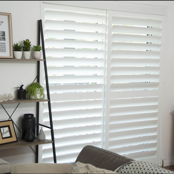 Özel yapılmış Plantation deklanşör, hafif PVC çıta üreticisi çin