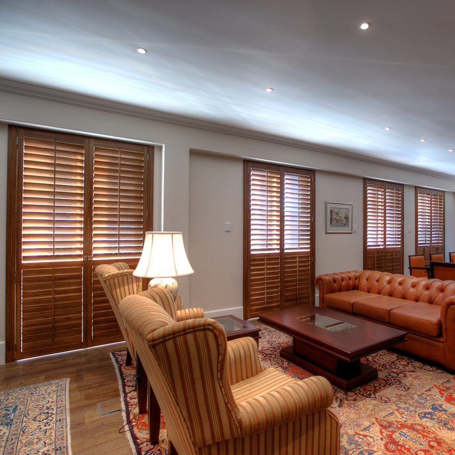 Leichte PVC Lamellen Hersteller China, Custom Made PVC Fauxwood Shutter