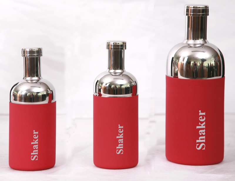 Stainless Steel Rubber Finish Cocktail Shaker Bottle EB-B06K