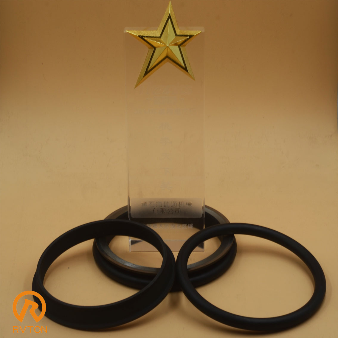 คุณภาพ 4508192 ลอยประทับตราใบหน้าของฮิตาชิ