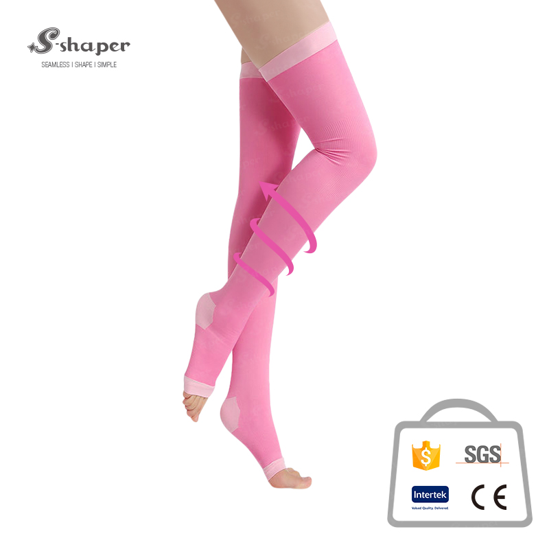 Manufacturer of high socks for sleeping in Japan nylon