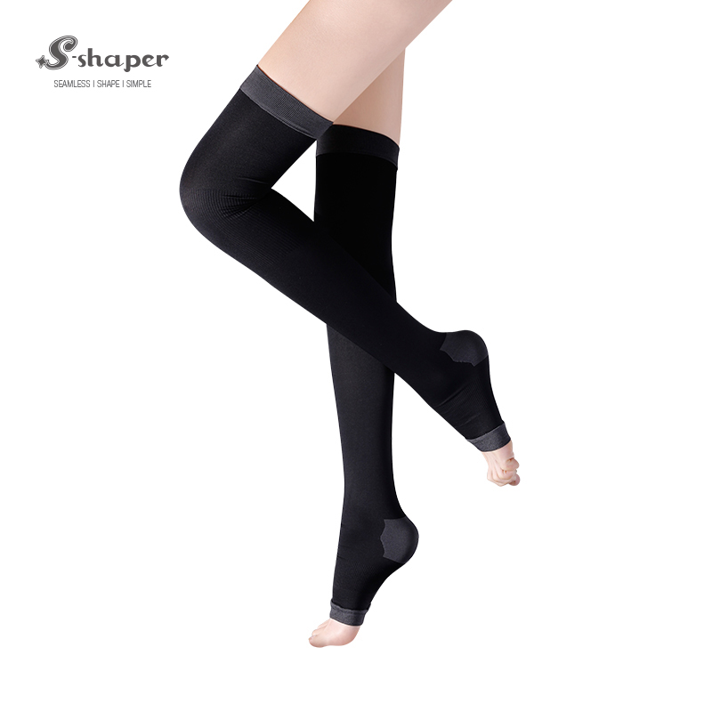Schlaf-Schenkel-hohe Socken auf Verkäufen