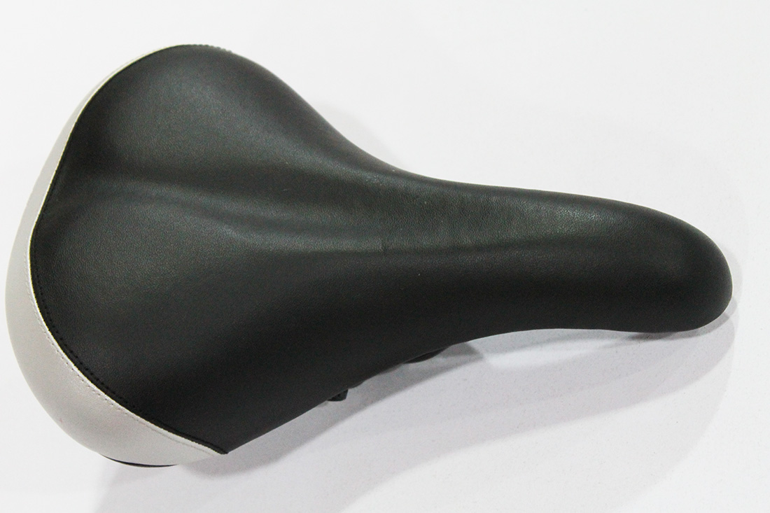 Bike saddle design, western saddle pad, jump saddle pads, white saddle pad