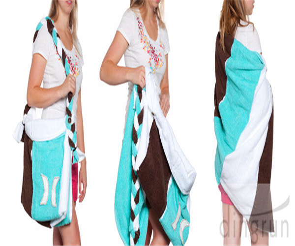 Folding fashionable beach towel bag